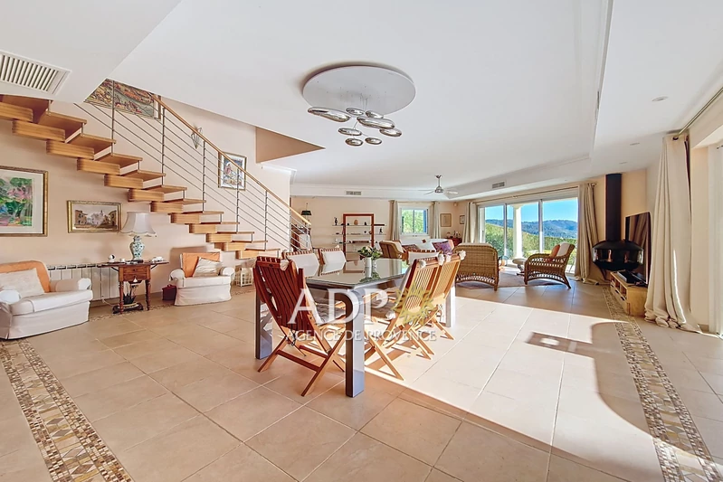 Vente maison Les Adrets-de-l'Estérel  