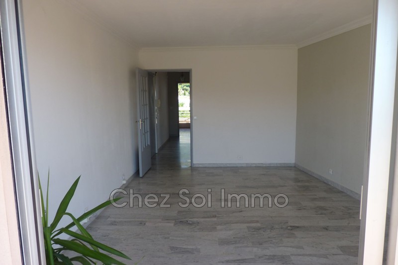 Photo Apartment Vence Centre-ville, to buy apartment 2 rooms 48 m²