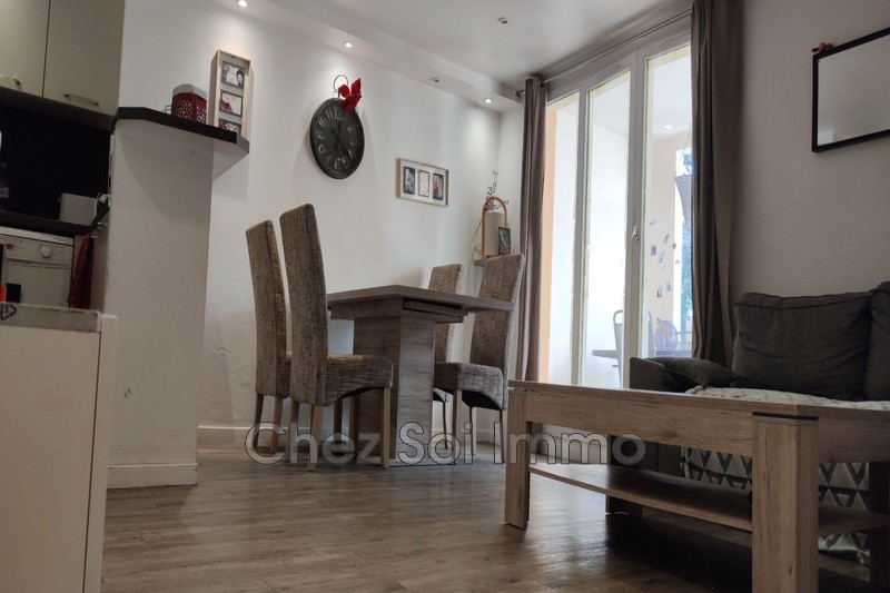 vente Apartment Vence Downtown Apartment Vence Centre-ville, to buy apartment 3 rooms 63 m²