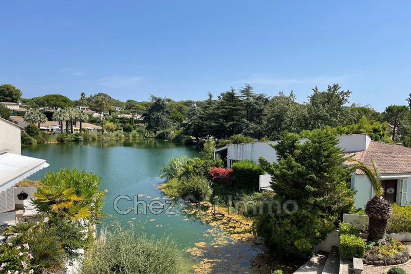 Photo Appartement Villeneuve-Loubet Haut de vaugrenier, achat appartement 3 pièces 77 m²