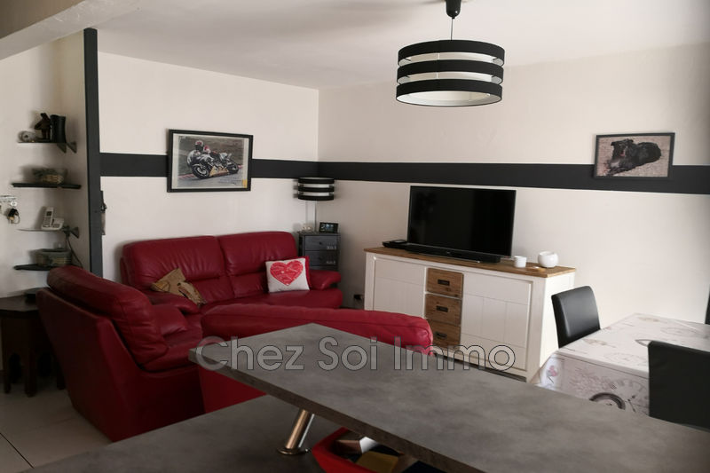 Photo Apartment Saint-Laurent-du-Var to buy apartment 4 rooms 74 m²