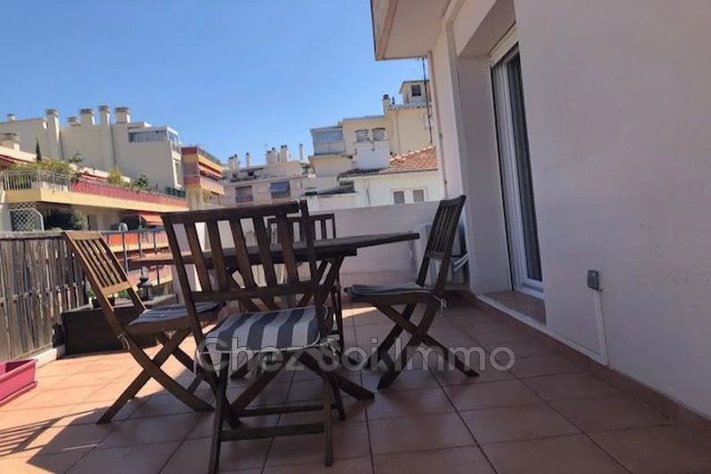 Appartement Juan-les-Pins   achat appartement  2 pièces   41&nbsp;m&sup2;