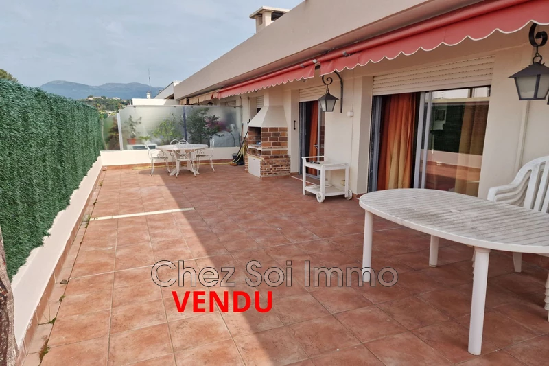 Appartement Cagnes-sur-Mer Centre-ville,   achat appartement  3 pièces   77&nbsp;m&sup2;