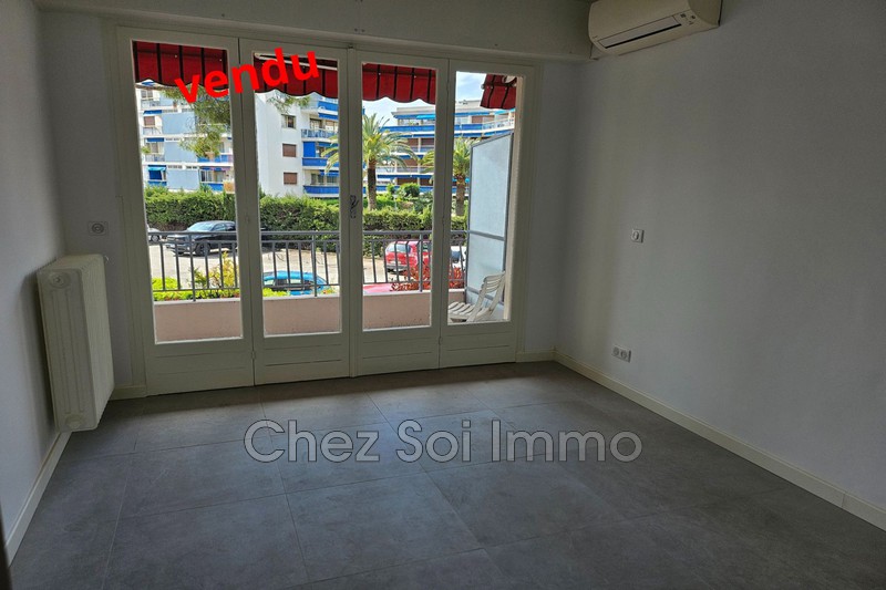 Photo Appartement Cagnes-sur-Mer Hippodrome,   achat appartement  3 pièces   62&nbsp;m&sup2;