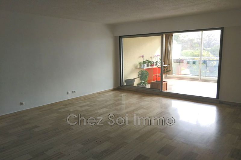 Photo Appartement Villeneuve-Loubet Les ginestières, achat appartement 2 pièces 60 m²