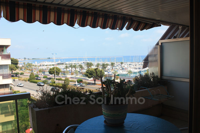 Photo Apartment Saint-Laurent-du-Var Vespins, to buy apartment 1 room 33 m²