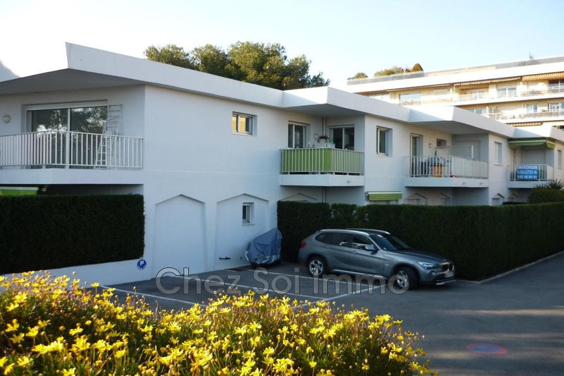 Photo Apartment Saint-Laurent-du-Var Les vespins, to buy apartment 1 room 22 m²