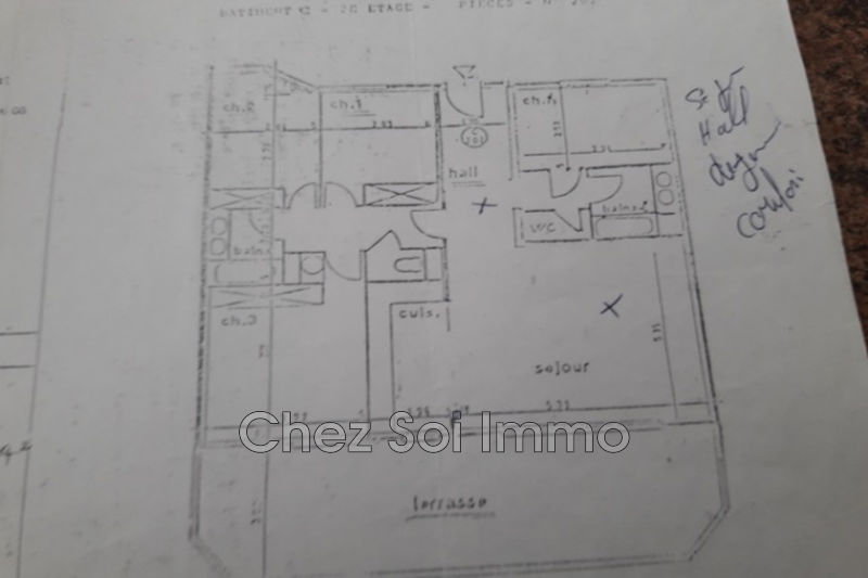Photo Apartment Saint-Laurent-du-Var to buy apartment 5 rooms 114 m²