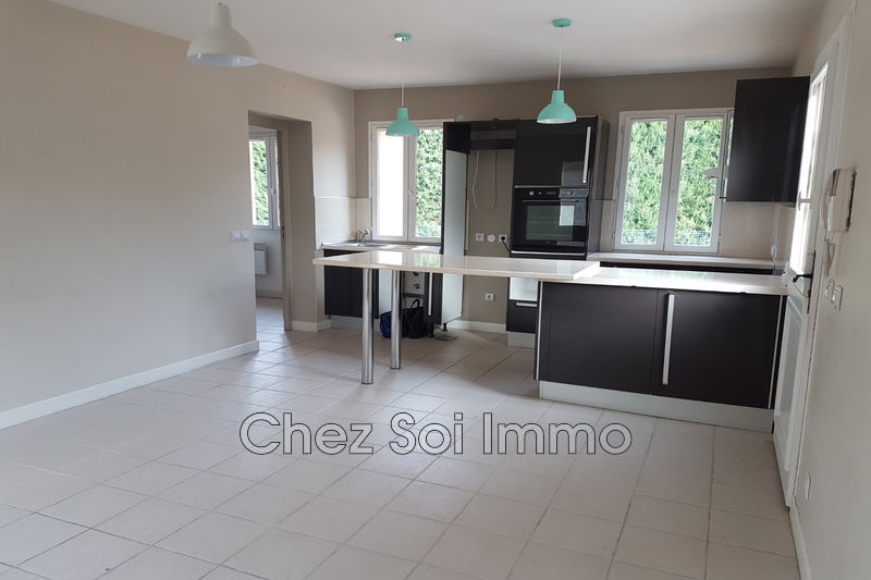 vente Appartement Châteauneuf-grasse Appartement Châteauneuf-Grasse achat appartement 3 pièces 92 m²
