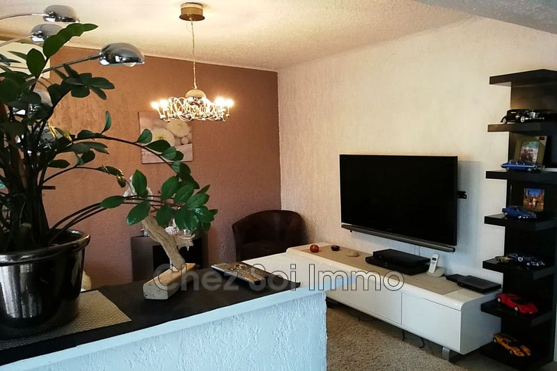 Photo Appartement Saint-Laurent-du-Var Centre-ville, achat appartement 3 pièces 70 m²