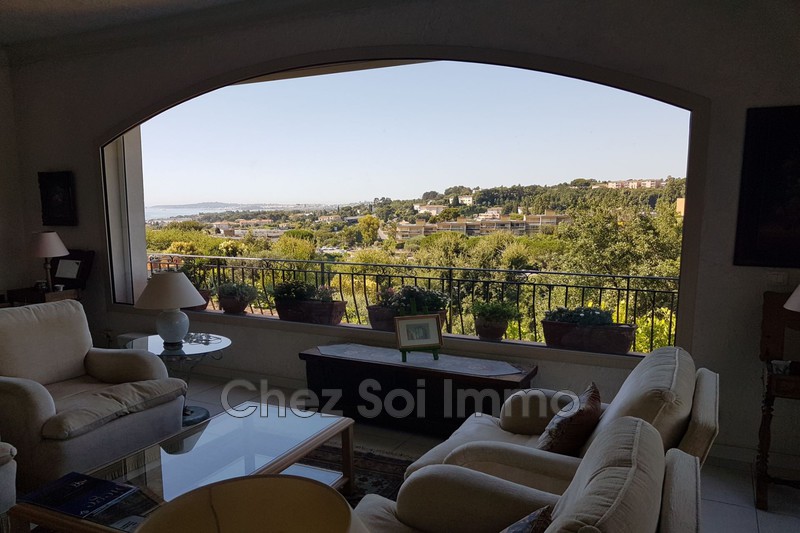 Photo Villa Villeneuve-Loubet Hautes ginestières, achat villa 5 chambres 300 m²