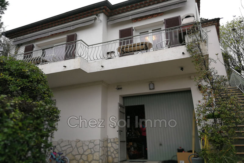 Photo Villa Cagnes-sur-Mer to buy villa 3 bedrooms 160 m²