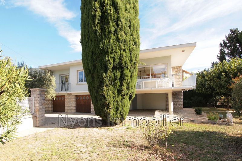 Photo Villa Nyons to buy villa 4 bedrooms 160 m²