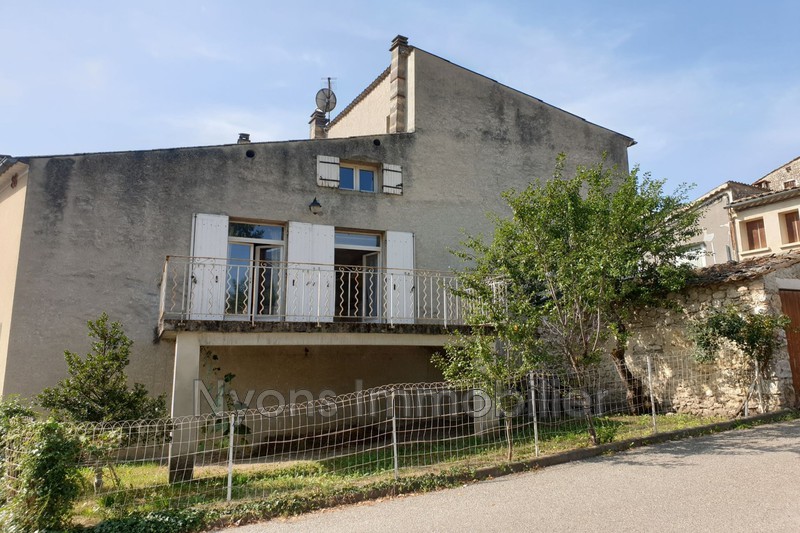 Photo Maison de village La Motte-Chalancon achat maison de village 2 chambres 112 m²
