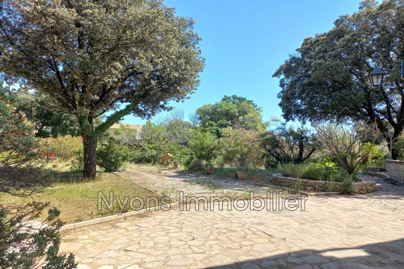 Vente villa Saint-Pantaléon-les-Vignes  