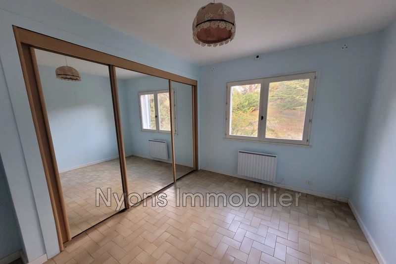 Vente villa Saint-Pantaléon-les-Vignes  