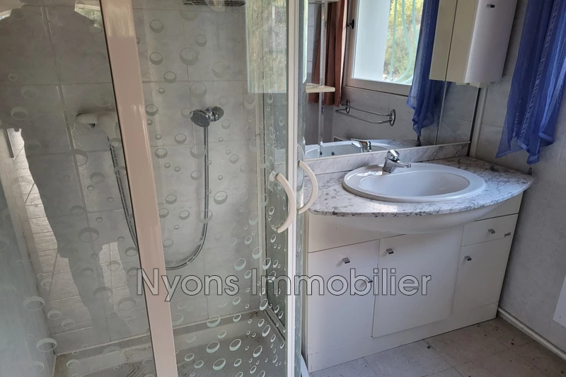 Vente villa Saint-Pantaléon-les-Vignes  