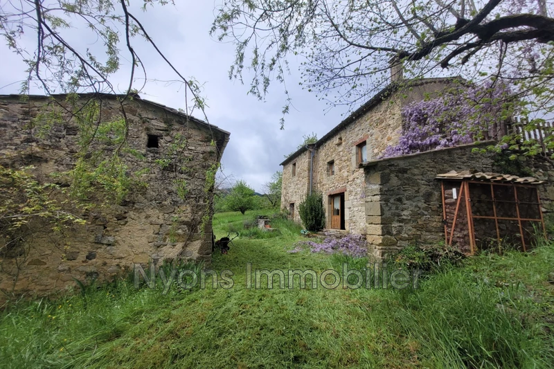 Vente ferme La Motte-Chalancon  
