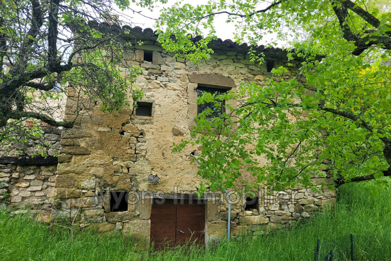 Vente ferme La Motte-Chalancon  