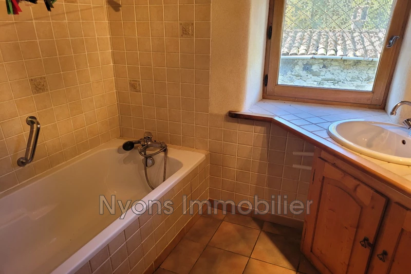 Vente ferme La Motte-Chalancon  
