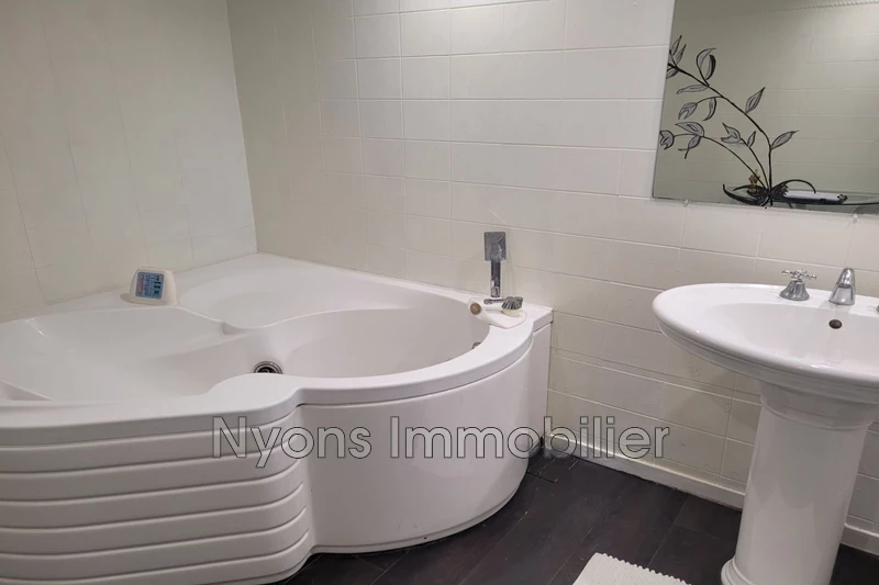 Vente villa Nyons  