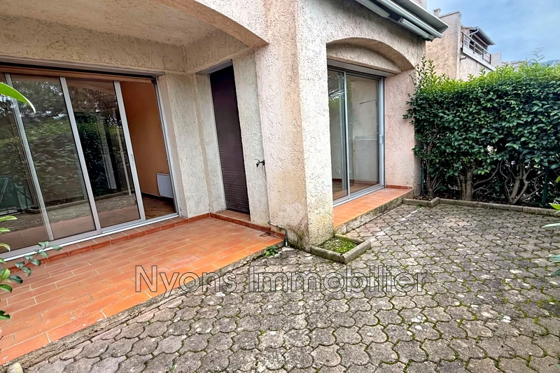 Photo Apartment Nyons Drôme provençale,   to buy apartment  2 rooms   38&nbsp;m&sup2;