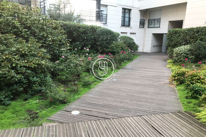Location appartement Issy-les-Moulineaux  