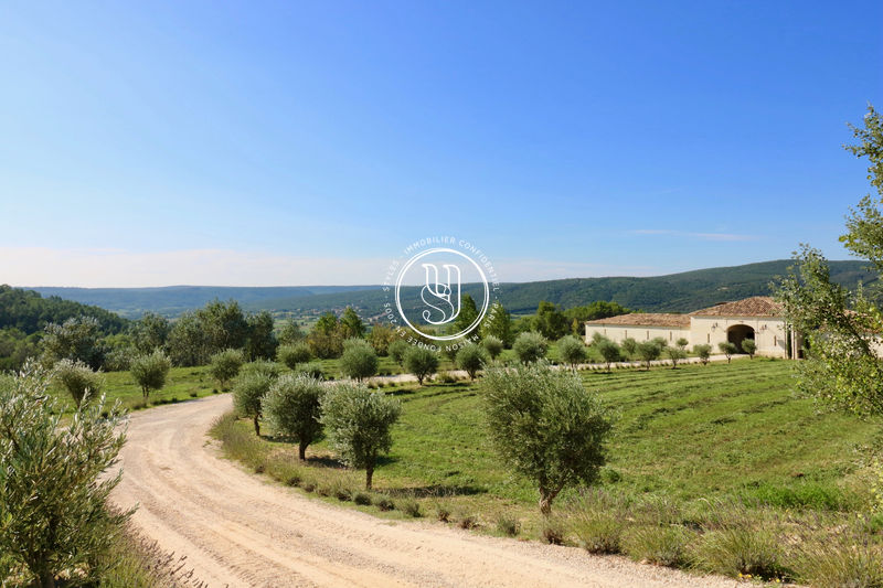 Photo Propriété Uzès achat propriété 4 chambres 350 m²