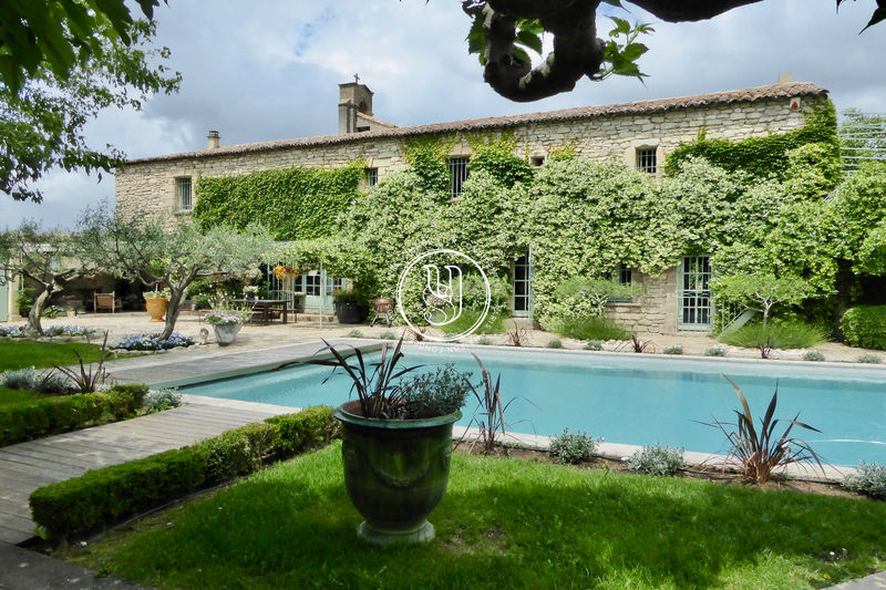 Photo Maison Uzès achat maison 5 chambres 300 m²