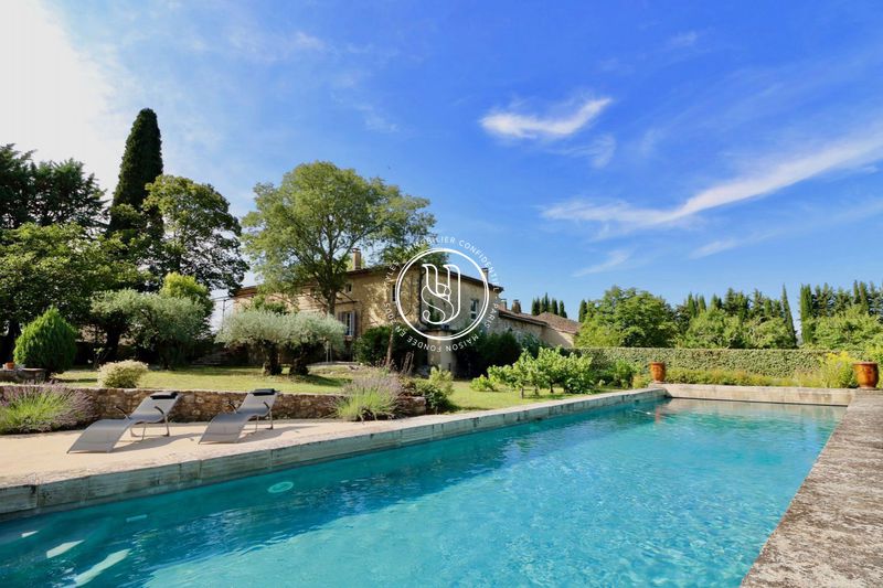 Photo Propriété Uzès achat propriété 8 chambres 1200 m²