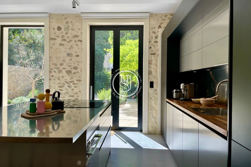 Vente maison de village Eyguières  