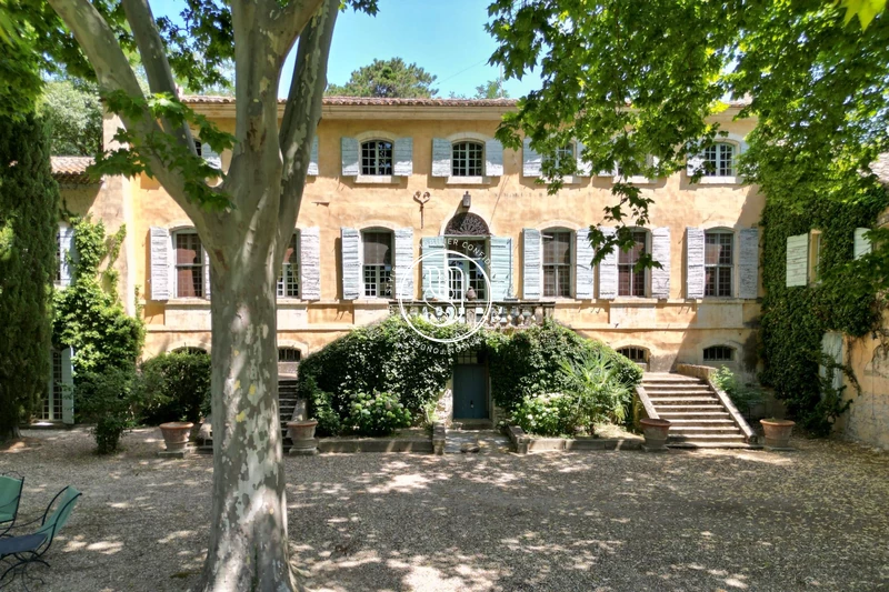 Vente propriété Saint-Rémy-de-Provence  