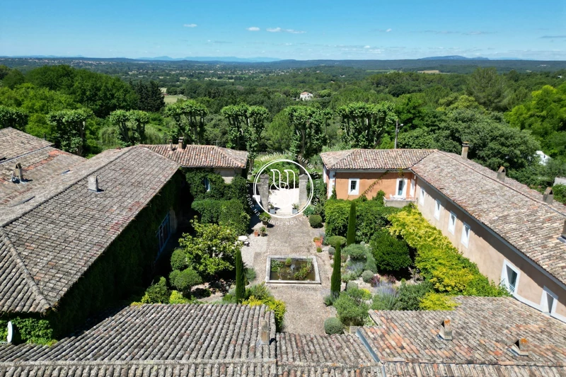 Vente mas Uzès  