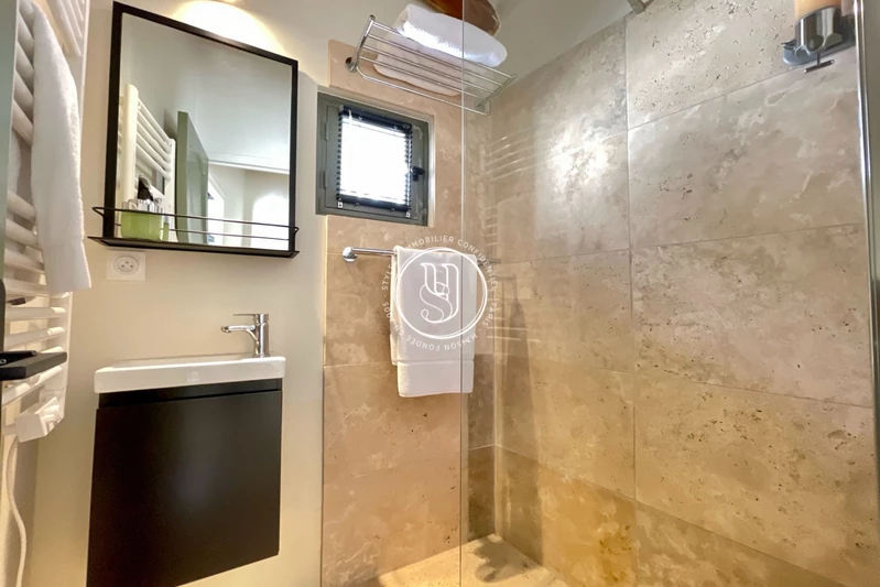 Vente maison de village Uzès  