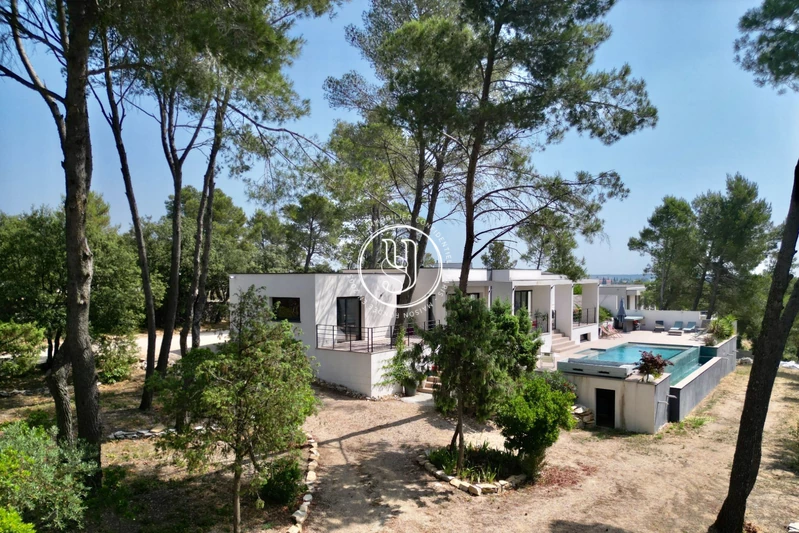 Vente villa contemporaine Nîmes  