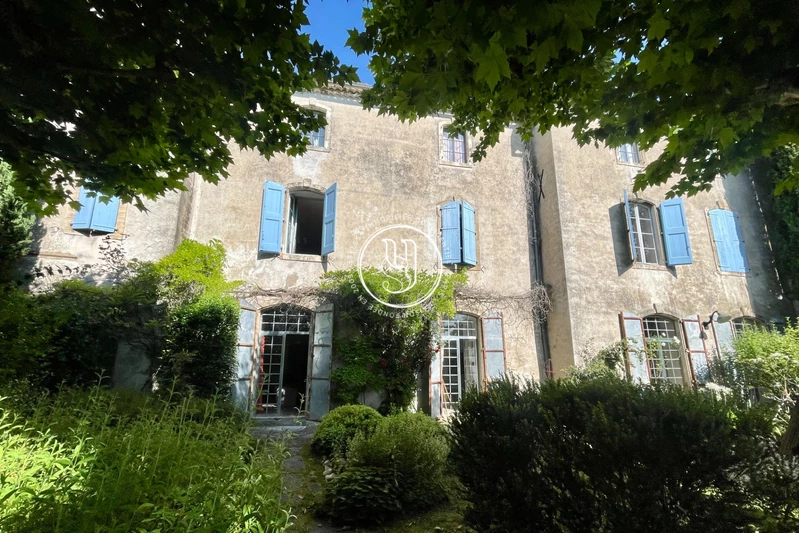 Vente château Uzès Vente château Uzès