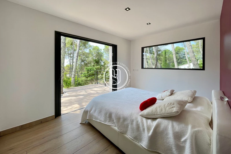 Vente villa contemporaine Nîmes  