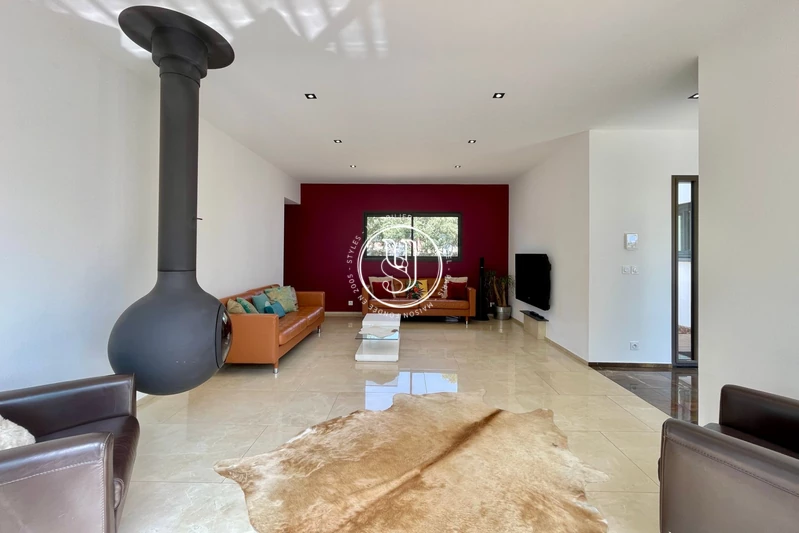 Vente villa contemporaine Nîmes  