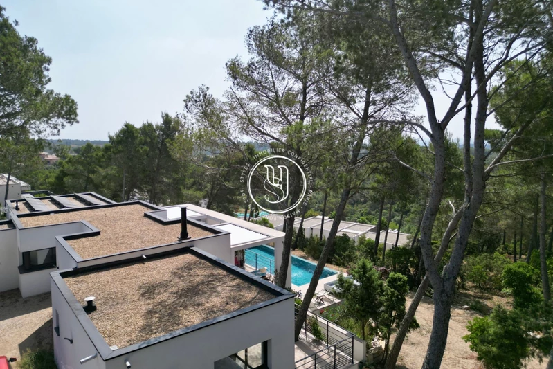 Vente villa contemporaine Nîmes  