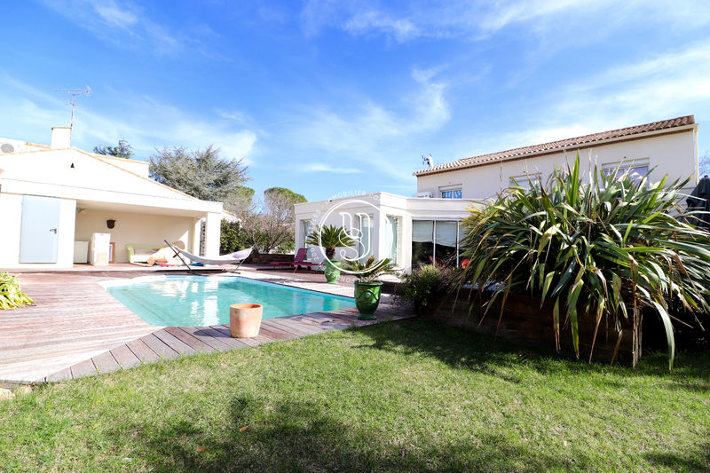 Photo Villa Montpellier achat villa 5 chambres 210 m²