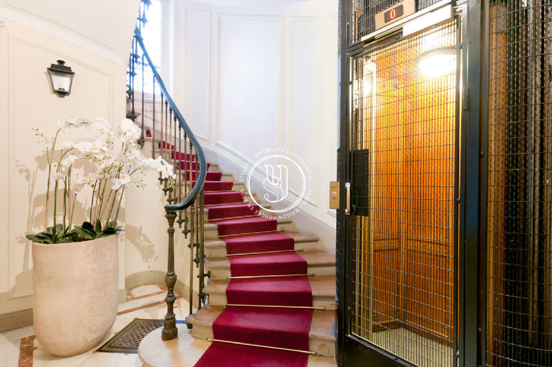 Photo Appartement Paris achat appartement 5 pièces 182 m²