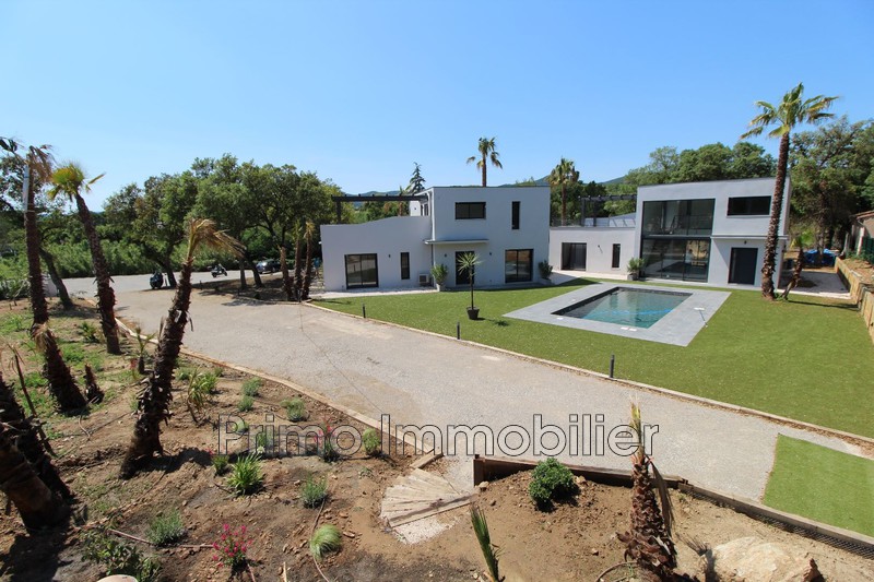 Photo Villa Grimaud Bord de mer, achat villa 3 chambres 150 m²