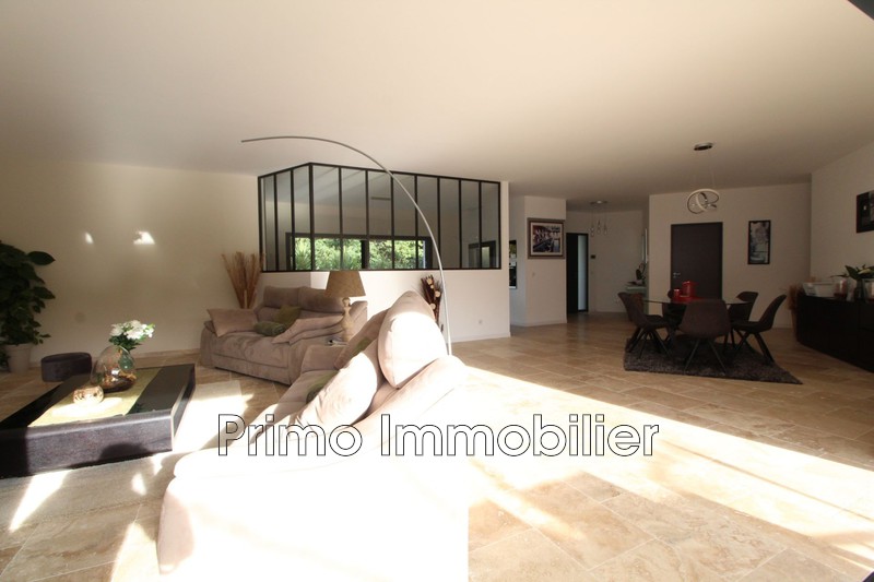 Photo Villa Grimaud Proche plages, achat villa 5 chambres 185 m²
