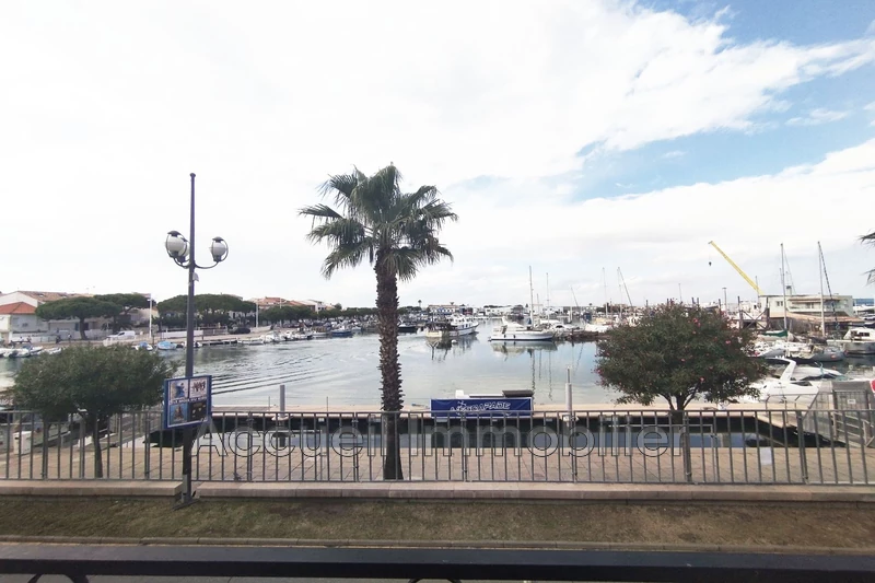 Photo Dernier étage Le Grau-du-Roi Centre-ville,   achat dernier étage  1 pièce   25&nbsp;m&sup2;