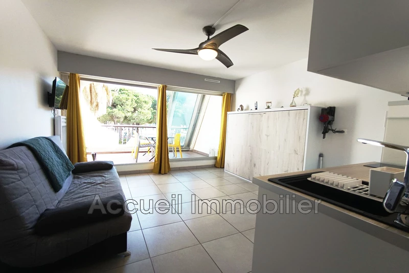 Photo Apartment Port-Camargue Plage nord,   to buy apartment  1 room   21&nbsp;m&sup2;