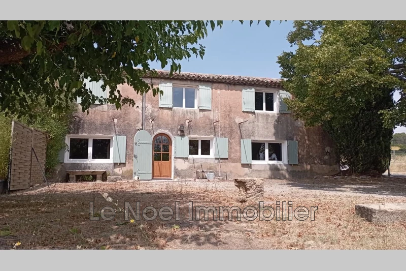Photo Mas provençal Aix-en-Provence Couteron, Location mas provençal 2 chambres 111 m²