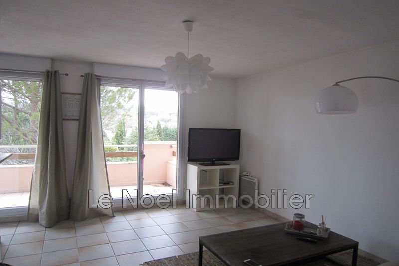 Photo Appartement Aix-en-Provence Route d'eguilles, Location appartement 2 pièces 42 m²