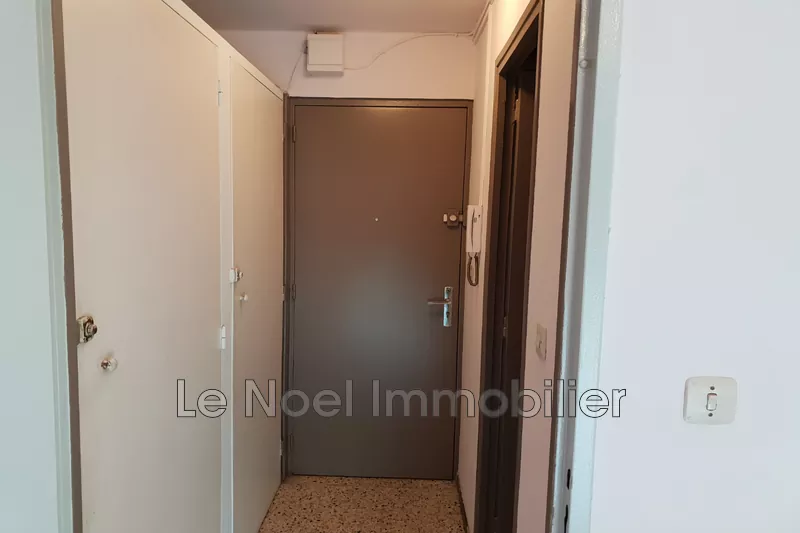 Location appartement Aix-en-Provence  