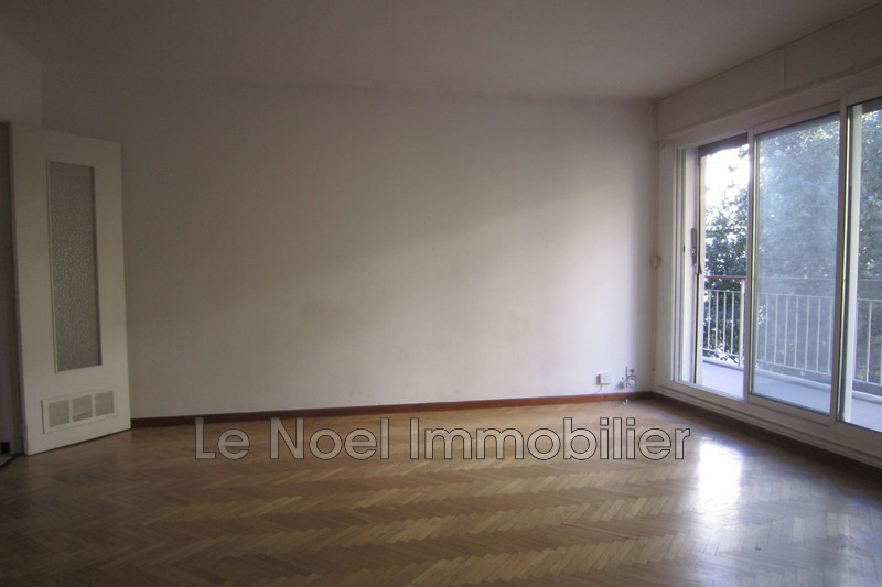 Photo Appartement Marseille Centre-ville, Location appartement 3 pièces 64 m²