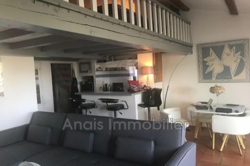 Photo Appartement Grimaud Location appartement 2 pièces 36 m²